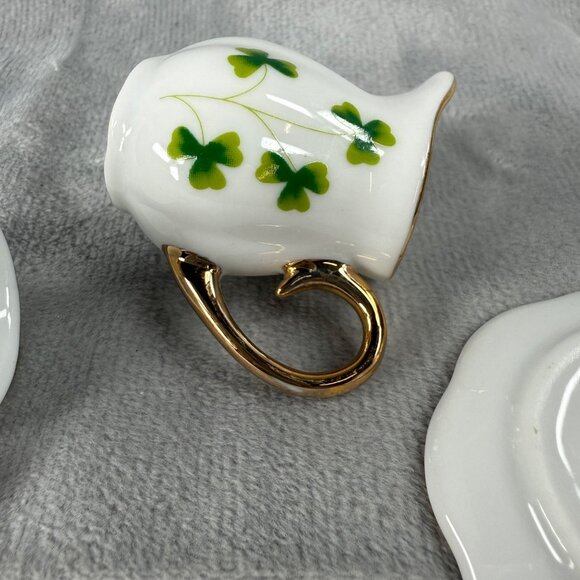Shamrock Clover Pattern MINIATURE Creamer Cup & Saucer Set Gold Tone Trim - Picture 4 of 16